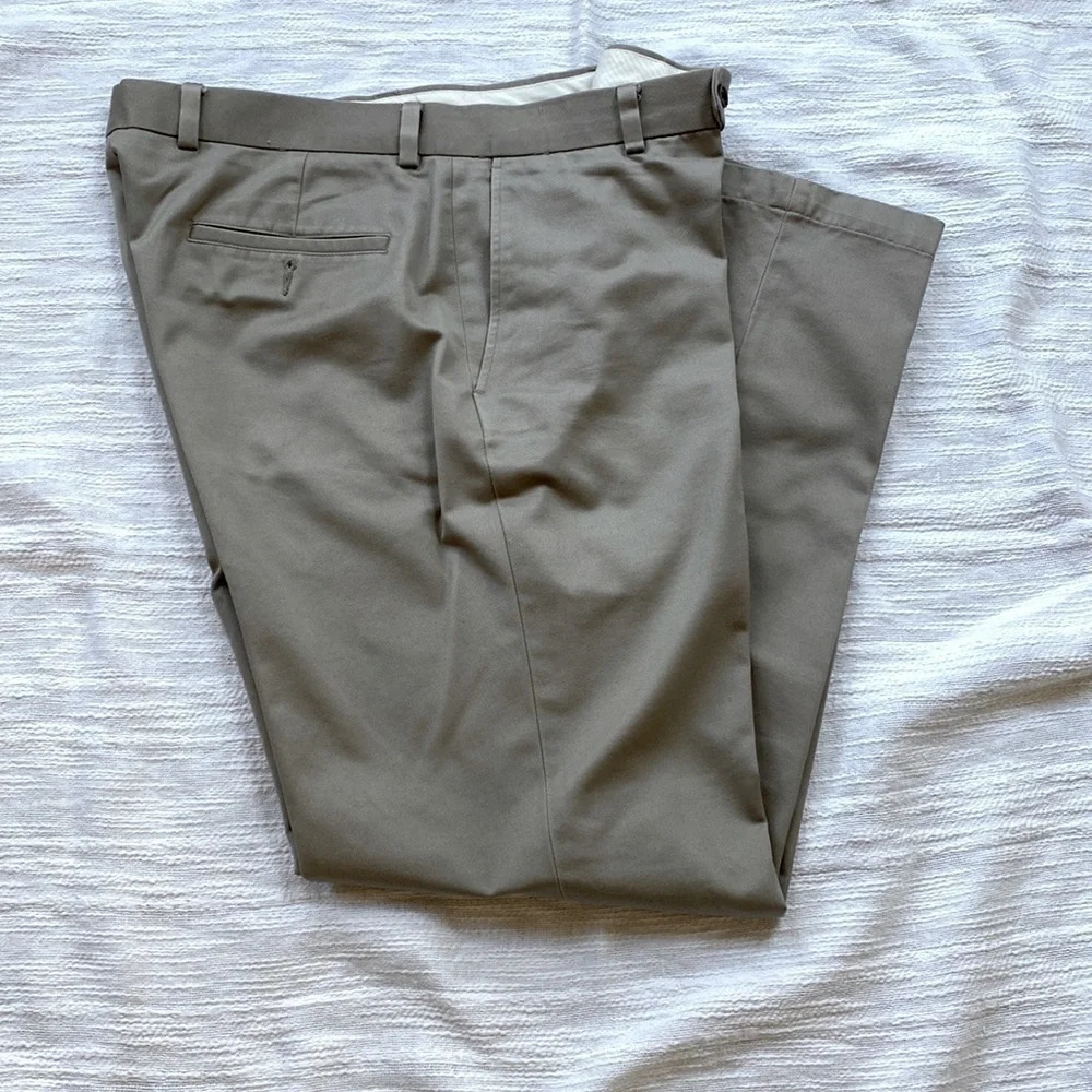 Joseph & Feiss Men’s Khaki Dress Slacks, 34”W x